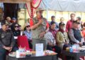 Pasar penyeimbang yang diselenggarakan oleh Pemerintah Provinsi Kalimantan Tengah, mampu meringankan beban masyarakat, di Kecamatan Pematang Karau.