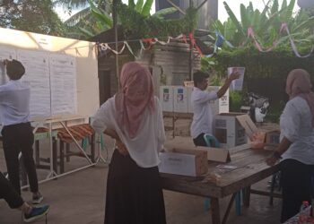 Prabowo –  Gibran Unggul di TPS 01 Tamiang Layang