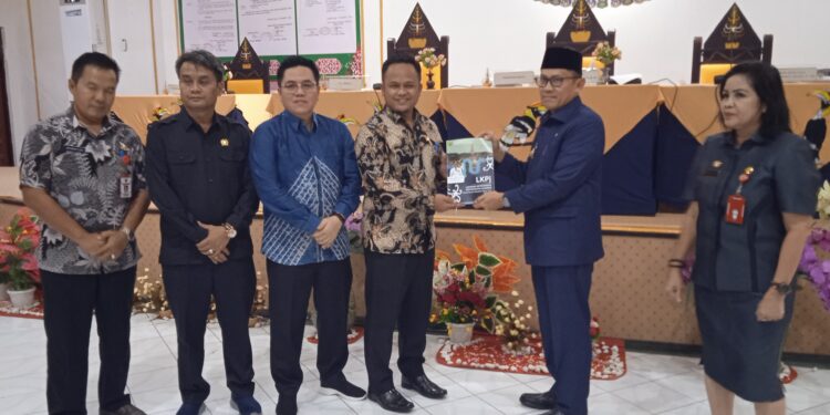 Pj Bupati Bartim Sampaikan LKPj Tahun 2023