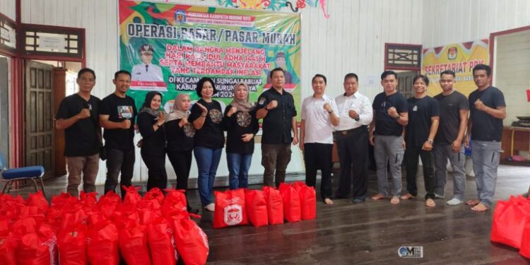 Pemkab Murung Raya Gelar Pasar Murah Jelang Iduladha 1445 H di Sungai Babuat