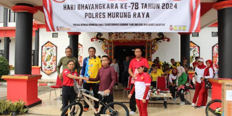 Polres Murung Raya Gelar Olahraga Bersama untuk Peringati Hari Bhayangkara ke-78