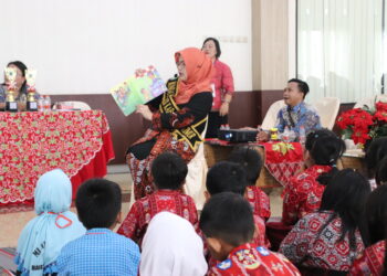 Bunda Literasi Barito Timur Ajak Warga Gemar Membaca