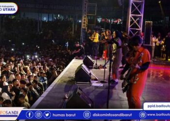 Grup Band Kotak Meriahkan Rangkaian Acara HUT Ke-74 Barito Utara