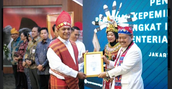 PKN Tingkat II Angkatan III Tahun 2024 Resmi Ditutup, Kepala Dinas Kesehatan Barito Timur Peserta Terfavorit