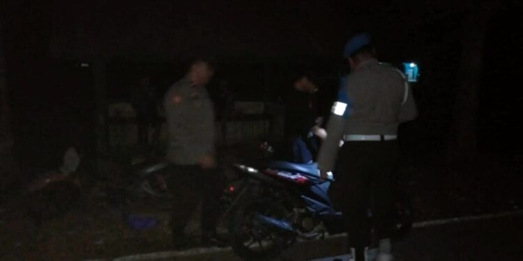 Polsek Awang Laksanakan KRYD, Pastikan Situasi Kondusif