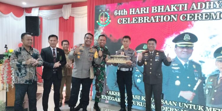Polres Barito Timur Beri Kejutan pada Peringatan Hari Bhakti Adhyaksa ke-64