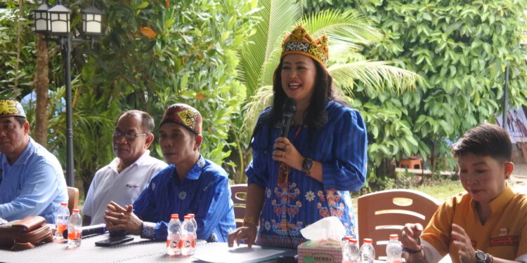 Pancaran Deklarasi Maju sebagai Calon Bupati dan Wakil Bupati Bartim