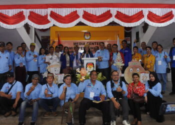 Pancani Gandrung dan Raran Resmi Mendaftar sebagai Pasangan Calon Bupati dan Wakil Bupati Bartim : KPU, Hari Ini Dua Pasang!