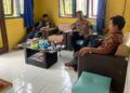 Bhabinkamtibmas Desa Betang Nalong Ajak Warga Aktifkan Siskamling