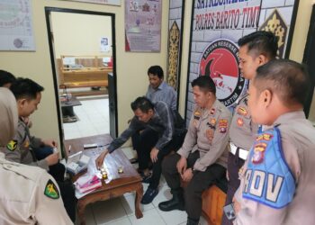 Polres Barito Timur Gelar Tes Urine Mendadak, Pastikan Anggota Bebas Narkoba