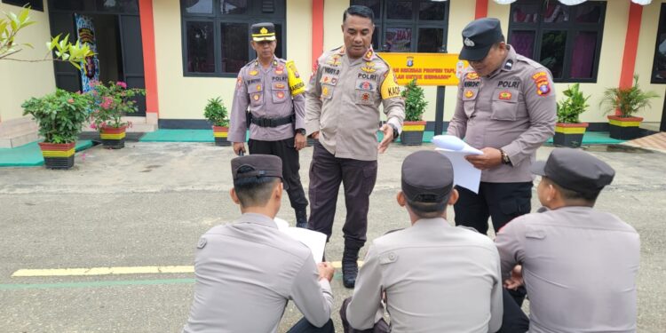 Kapolres Bartim Sosialisasikan Peraturan KPU Nomor 10 Tahun 2024 kepada Seluruh Personil