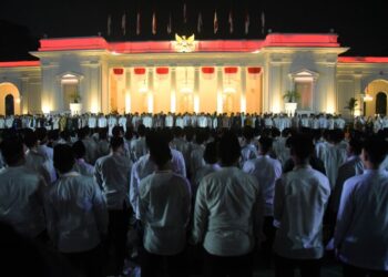 Presiden Jokowi Ajak Masyarakat Bersatu Hadapi Tantangan Global