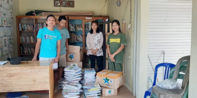 Perpusnas Salurkan 15.000 Buku untuk 15 Perpustakaan Desa di Barito Timur