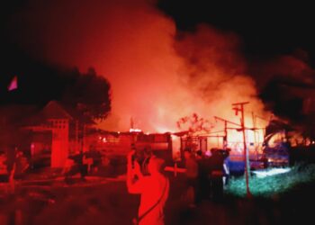 Dua Bangunan di Kilometer 42 Taniran Hangus Terbakar