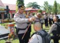 Polres Barito Timur Sambut 11 Bintara Remaja dengan Upacara Tradisi Penerimaan