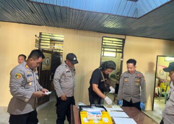 Polres Barito Timur Gelar Tes Urine Seluruh Personil Polsek Awang