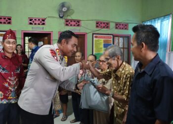 Kapolres Barito Timur Gelar Bakti Sosial dan Silaturahmi Kamtibmas di Tampa