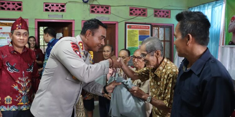 Kapolres Barito Timur Gelar Bakti Sosial dan Silaturahmi Kamtibmas di Tampa