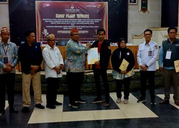 Pleno Rekapitulasi : Yamin – Adi Unggul di  Pilkada Barito Timur 2024