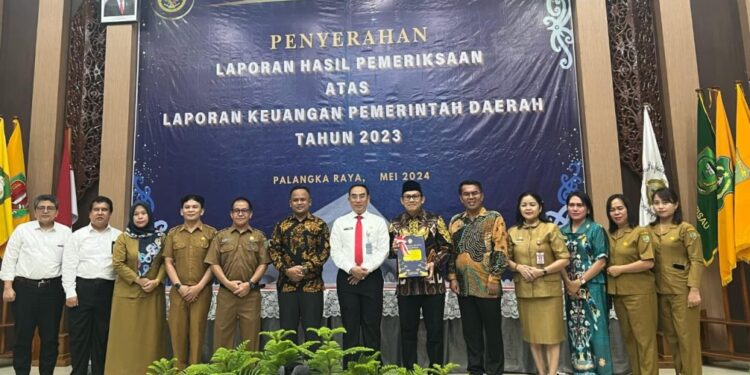 Membangun Pemerintahan Bersih dan Transparan