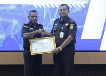 Kejari Bartim Raih Penghargaan Satuan Kerja Terbaik di Kalimantan Tengah