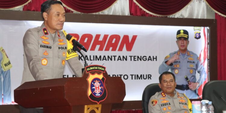 Wakapolda Kalteng Tekankan Pentingnya Sinergitas dalam Menjaga Kamtibmas Barito Timur