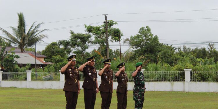 TNI Mulai Dukung Pengamanan Aset dan Kantor Kejari Barito Timur, Sinergi di Upacara Harkitnas ke -117