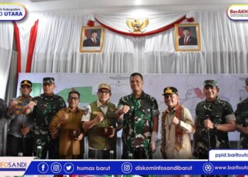 Pj Bupati Barito Utara Dampingi Wakasad TNI AD dan Gubernur Kalteng Tinjau Lokasi Latihan Tempur di Murung Raya