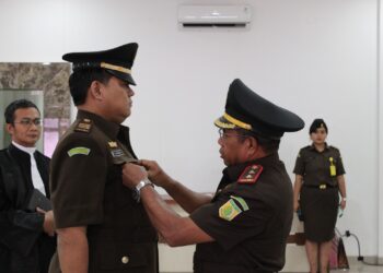 Kajari Bartim Lantik Pejabat Baru Kasi Pidum dan Lepas Kasi Pidsus