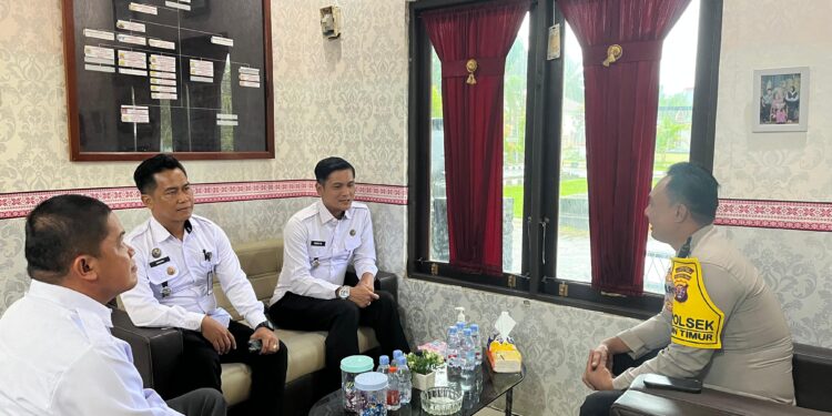 Jalin Sinergi, Karutan Tamiang Layang Silaturahmi ke Polsek Dusun Timur
