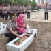 Polres Barito Timur Ziarah dan Tabur Bunga di TMP Bumi Satria Ampah Sambut Hari Bhayangkara ke-79