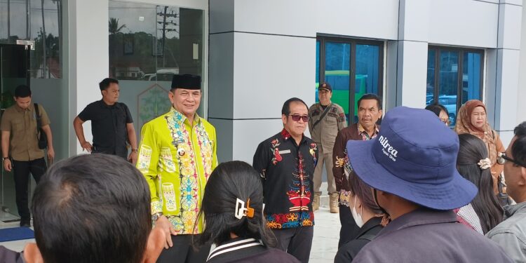 Bupati Bartim Lepas 103 Kopdes Merah Putih Ikuti Peringatan Hari Koperasi ke-78