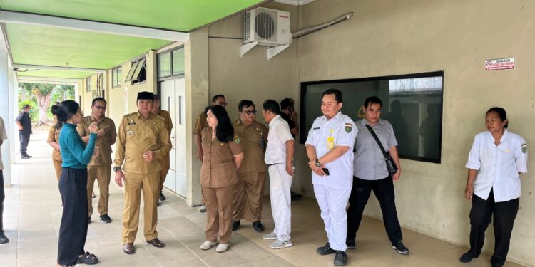 Bupati Bartim Dorong Peningkatan Infrastruktur, Fasilitas, dan Kesejahteraan Tenaga Medis saat Sidak ke RSUD Tamiang Layang