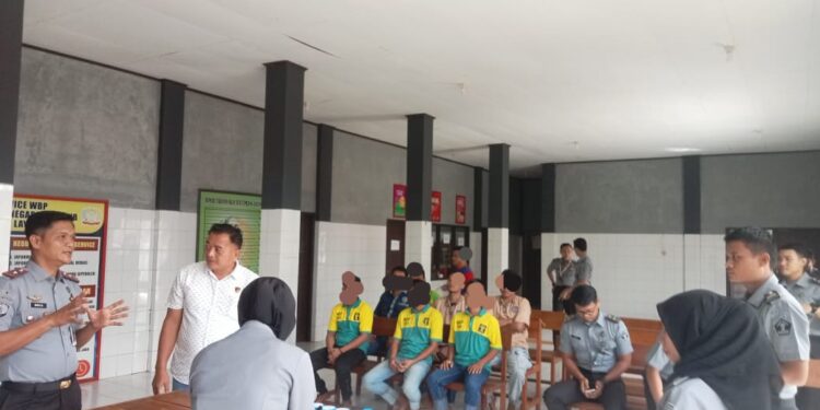 Puluhan Napi di Rutan Tamiang Layang Jalani Tes Urine Berkala