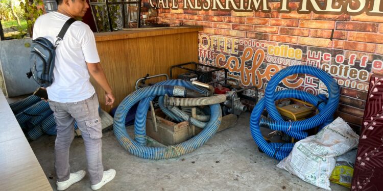 Tiga Penambang Emas Ilegal di Sungai Gandrung Dibekuk Polisi