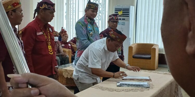 Bertulumeus Didaulat Jadi Ketua KKD Dusmala Tebama Barito Timur