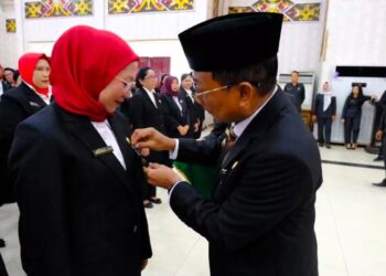 284 ASN Murung Raya Terima Satyalancana Karya Satya di Momen HUT ke-80 RI