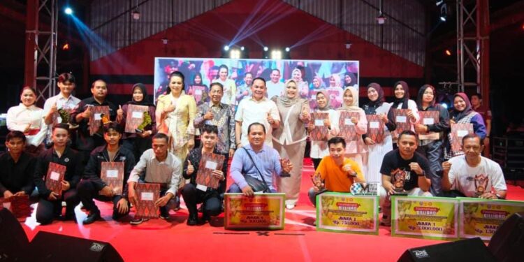 Mura Vaganza 2025 Resmi Ditutup, Ribuan Warga Padati Alun-Alun Jorih Jerah