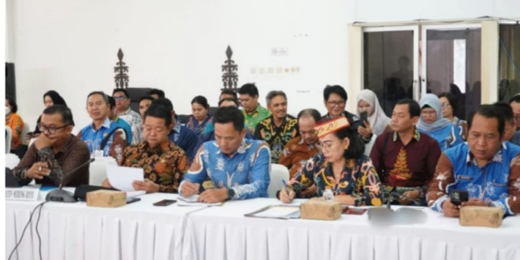 Pemkab Murung Raya Ikuti Fasilitasi Rancangan Akhir RKPD 2026 di Palangka Raya