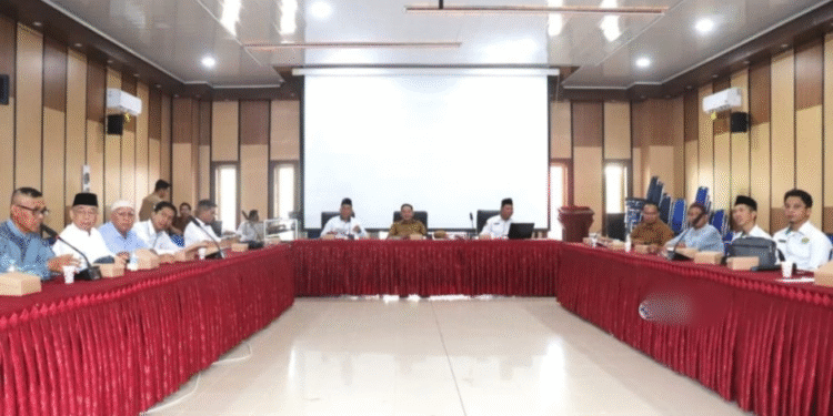 Wabup Rahmanto Pimpin Rapat Finalisasi Badan Pengelola Masjid Agung Al Istiqlal