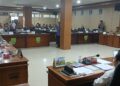 RDPU antara masyarakat dan PT ASL yang digelar jajaran DPRD Barito Timur, Senin (20/10/2025).