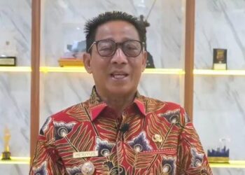 Bupati Murung Raya Heriyus menyampaikan pentingnya riset dan inovasi dalam paparan akhir RIPJ-PID 2025–2029 di Puruk Cahu.