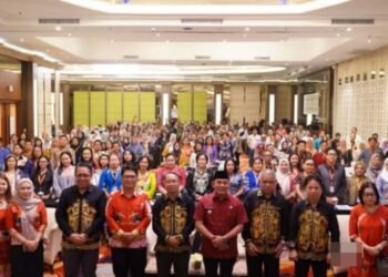 Wakil Bupati Murung Raya Rahmanto Muhidin membuka kegiatan Bimtek Operator Dapodik Sekolah yang diikuti 300 peserta dari berbagai jenjang pendidikan di Puruk Cahu.