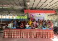 Anggota DPRD Barito Timur, Munita Mustika Dewi, bersama konstituen saat reses ke Daerah Pemilihan I.