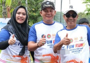 Wakil Ketua I DPRD, Dina Maulidah, bersama Bupati Heriyus dan Wakil Bupati Rahmanto Muhidin, menghadiri Fun Run Murung Raya Hebat, Minggu (30/11/2025).
