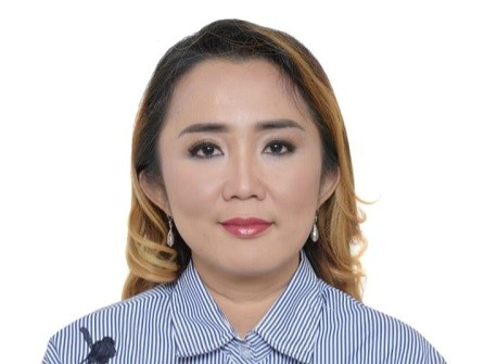 Anggota DPRD Murung Raya, Olivia Wiswanti, saat menyampaikan imbauan kepada generasi muda terkait pencegahan pernikahan dini, Kamis (4/12/2025).