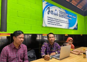 Nurhidayani (tengah) terpilih secara aklamasi sebagai Ketua PC IKA PMII Kabupaten Barito Timur periode 2025–2030 saat Muscab Perdana di Tamiang Layang. (IST)