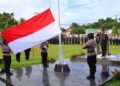 Kapolres Barito Timur AKBP Eddy Santoso, S.I.K., M.H. memimpin Upacara Peringatan Hari Ibu ke-97 Tahun 2025 di Halaman Mapolres Barito Timur, Senin (22/12/2025). (FOTO: HUMAS POLRES BARTIM)