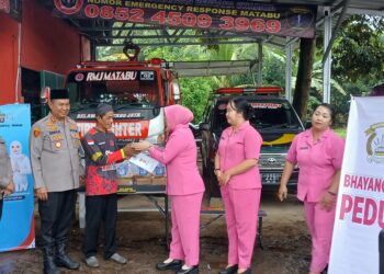Tak Sekadar Berbagi, Kapolres Bartim Perkuat Sinergi dengan Relawan Damkar