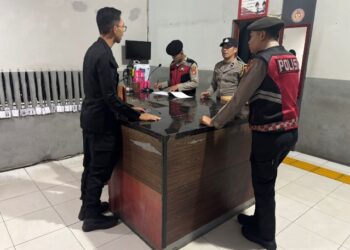 Jajaran petugas Rutan Tamiang Layang menerima Patroli personel Polres Bartim, Rabu (25/2/2026). (Ist)